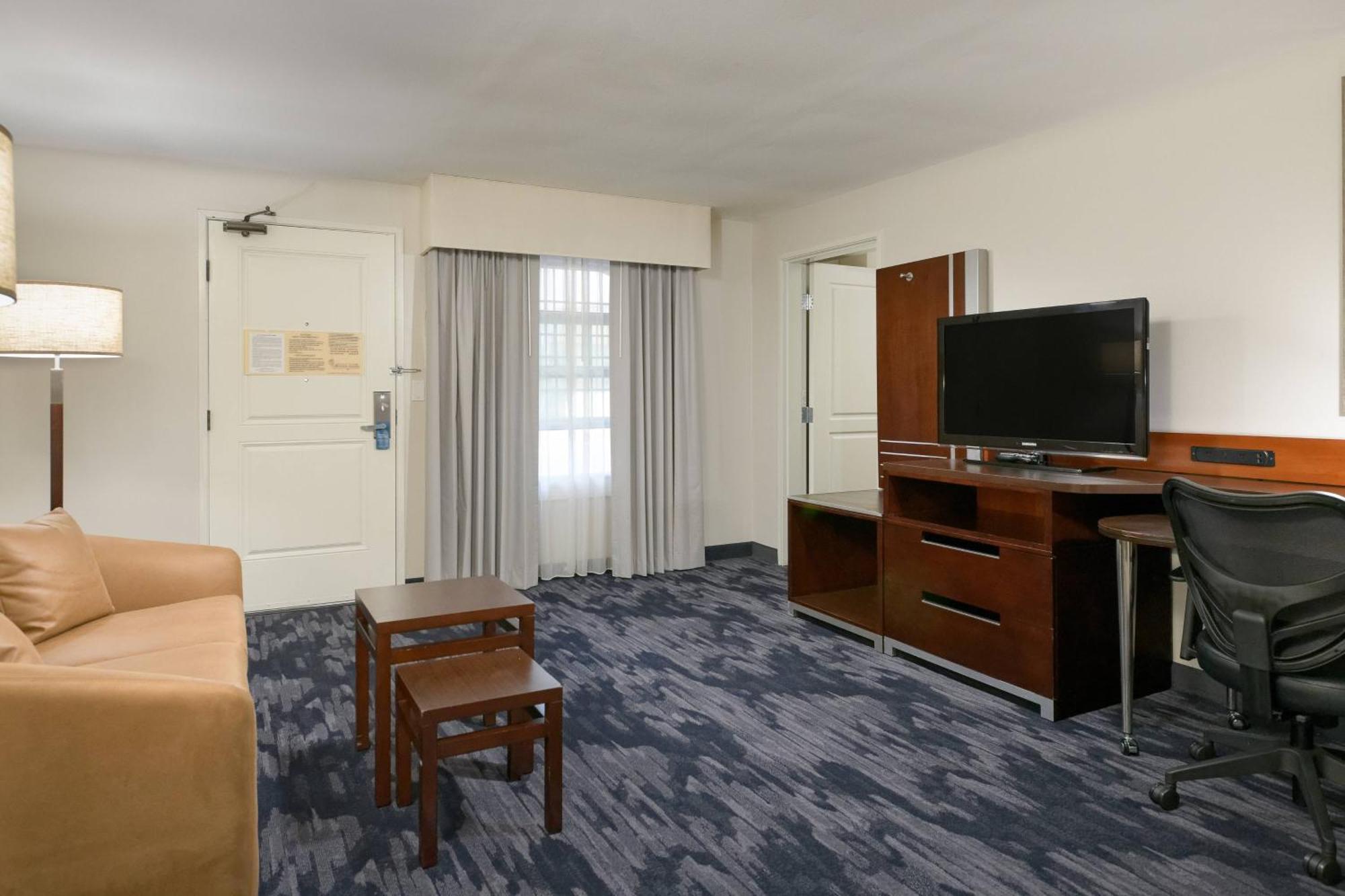 Fairfield Inn & Suites San Diego Old Town Zewnętrze zdjęcie