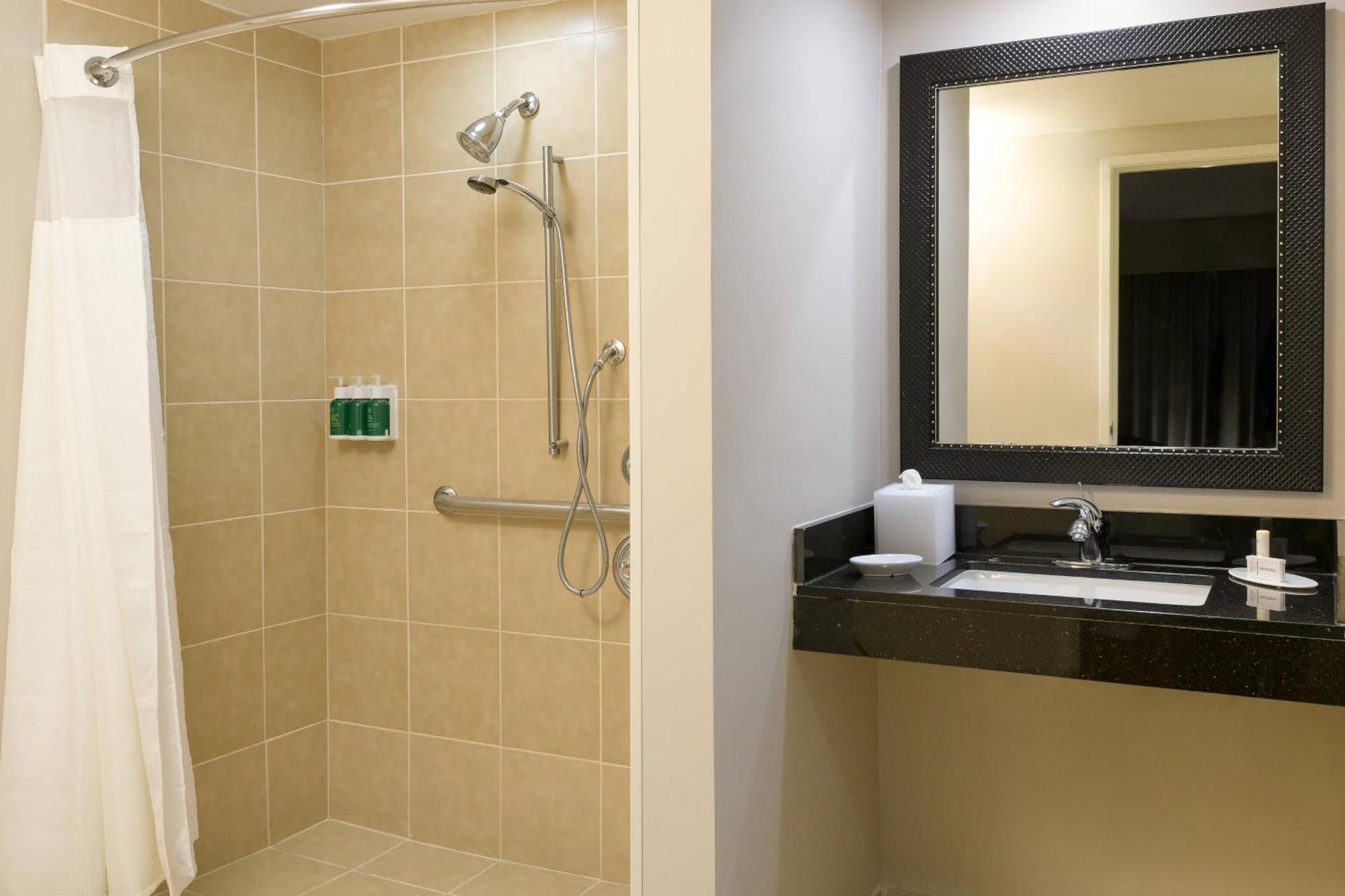 Fairfield Inn & Suites San Diego Old Town Zewnętrze zdjęcie